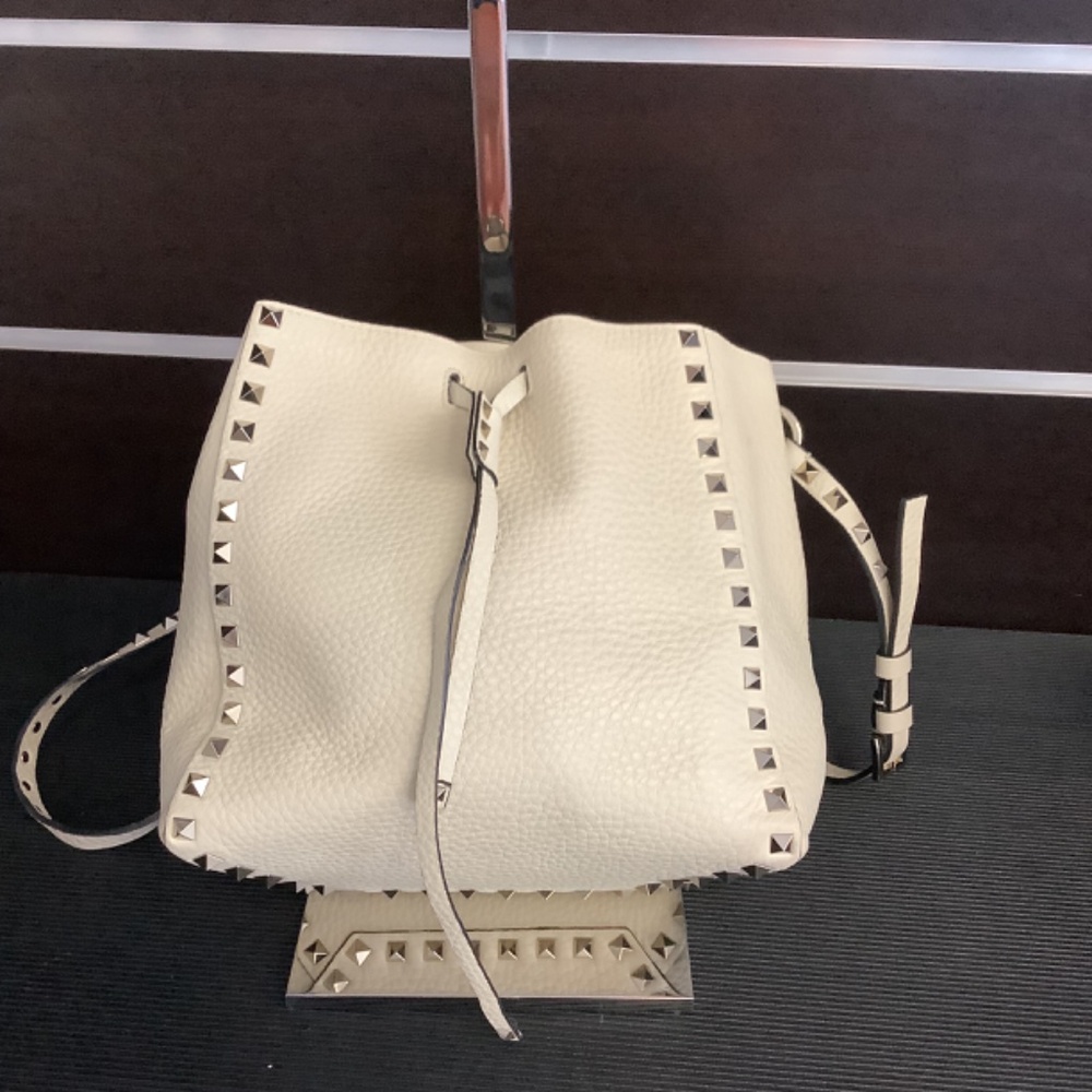 Valentino Rockstud Bucket Bag - Picture 2 of 6